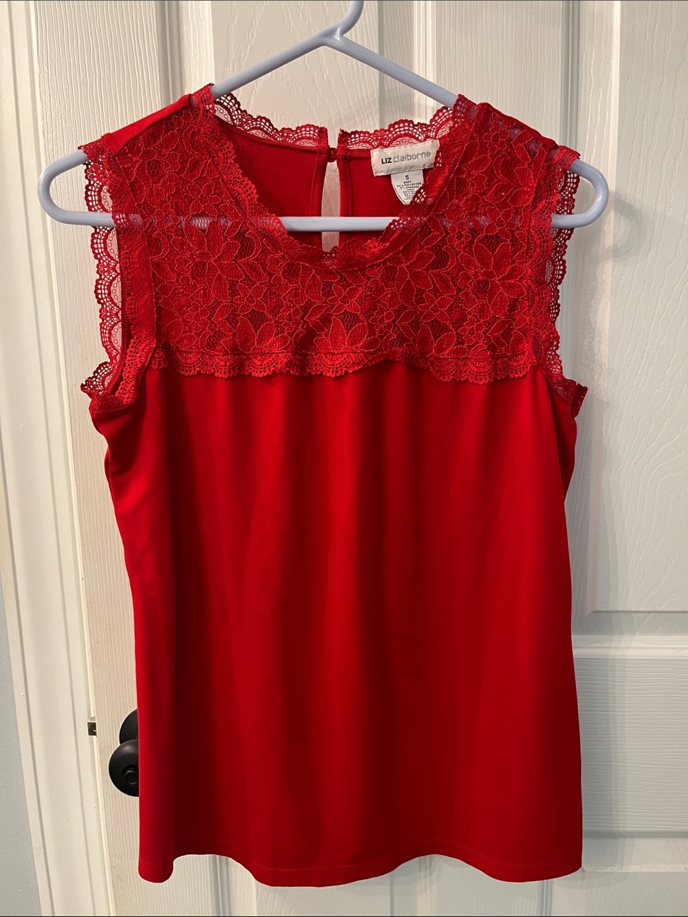 Liz Claiborne Red Lace Yoke Sleeveless Shell